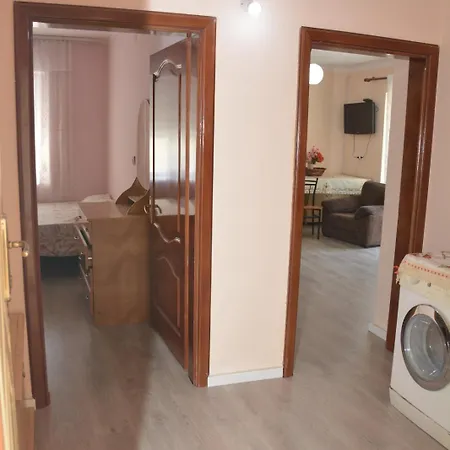 Apartment Aaron Vlore
